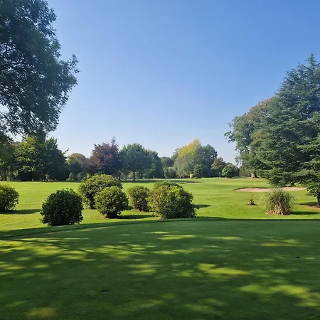 The Forum - - Church ホステル Mountmellick