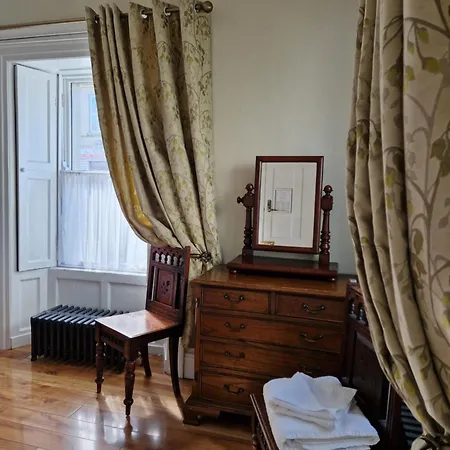 ホステル The Forum - - Church Mountmellick