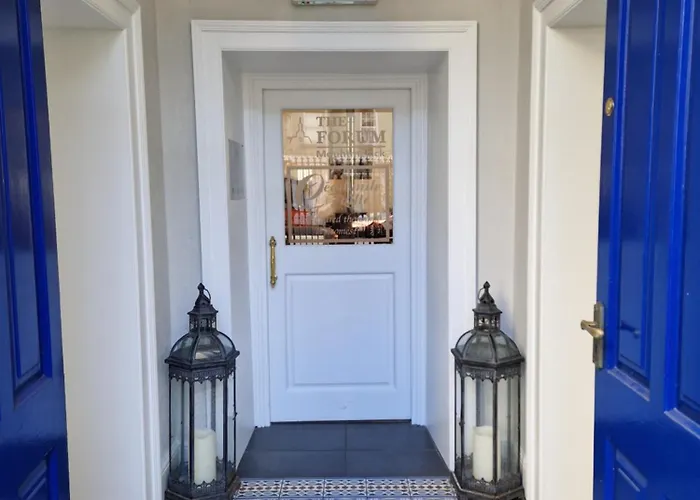 The Forum-Mountmellick - Stunning Renovated Church Хостел *