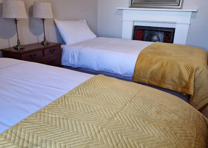 Хостел The Forum-Mountmellick - Stunning Renovated Church Mountmellick