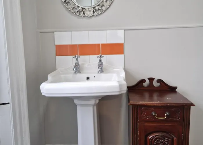 The Forum-Mountmellick - Stunning Renovated Church