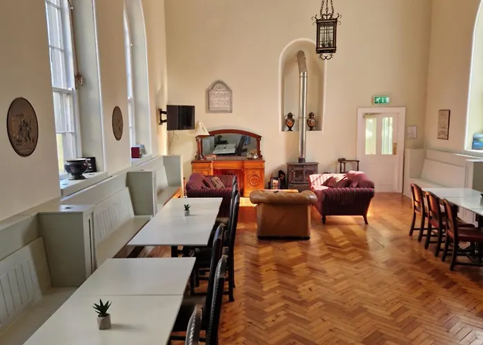 The Forum-Mountmellick - Stunning Renovated Church *