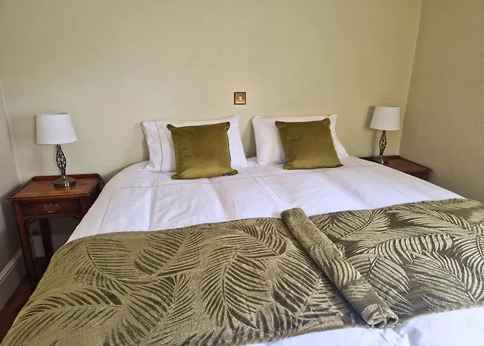 The Forum-mountmellick - Stunning Renovated Church Hostel *